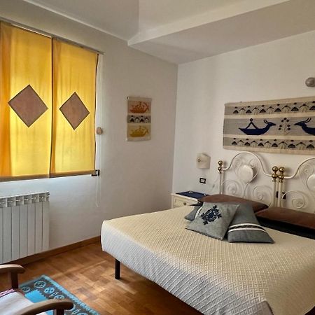 B&B Su Biancu - Sardinian Experience Urzulei ภายนอก รูปภาพ